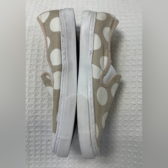 GAP Beige and White Polka Dot Sneakers - Picture 3 of 8